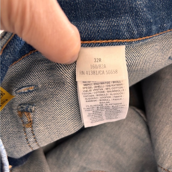 Ralph Lauren Blue Jeans with Floral Embroidery - Picture 2 of 11